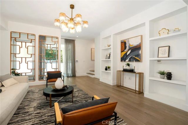 1345 Havenhurst 4, West Hollywood, CA 90046