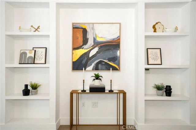 1345 Havenhurst 4, West Hollywood, CA 90046