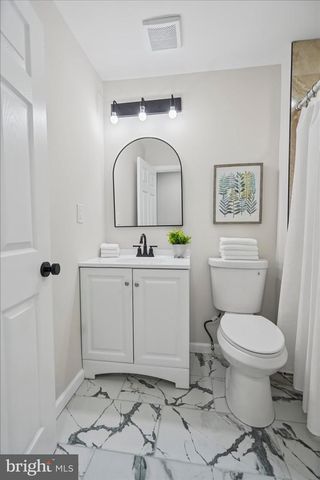 609 HOLLEN RD, Baltimore, MD 21212