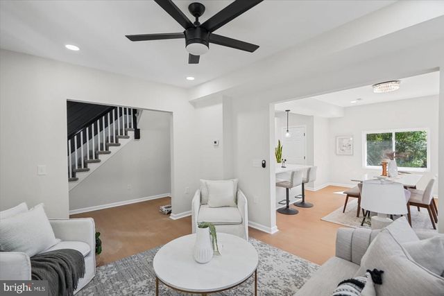 609 HOLLEN RD, Baltimore, MD 21212