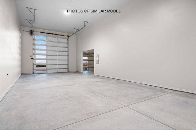 10083 N Larkspur Drive, Kingman, AZ 86401