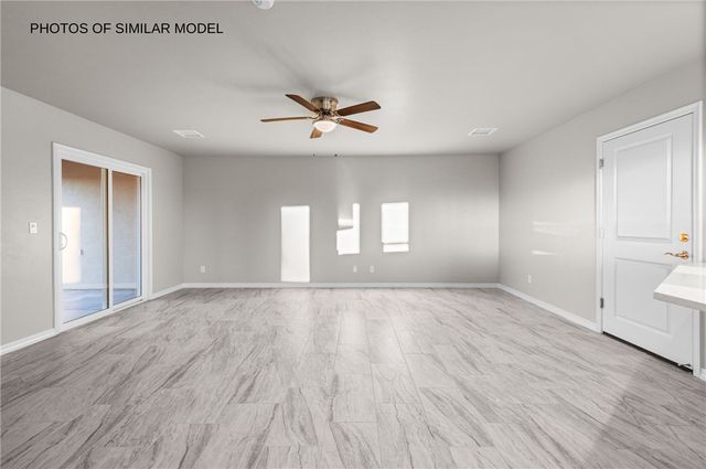 10083 N Larkspur Drive, Kingman, AZ 86401