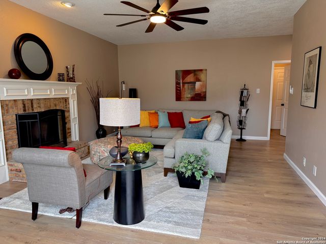1823 Caraselle Loop, San Antonio, TX 78253