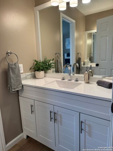 1823 Caraselle Loop, San Antonio, TX 78253