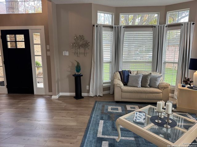1823 Caraselle Loop, San Antonio, TX 78253