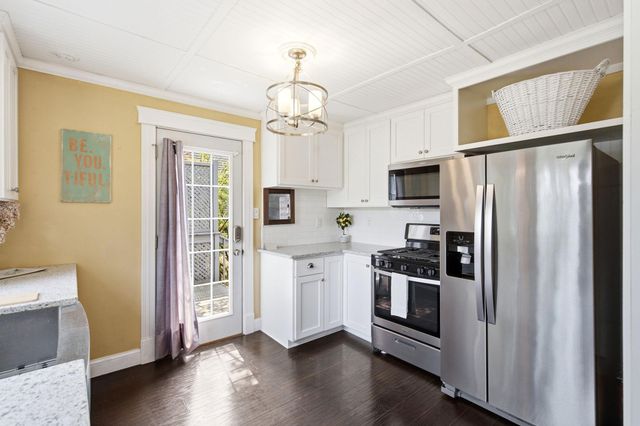 724 1st Avenue NW, New Brighton, MN 55112