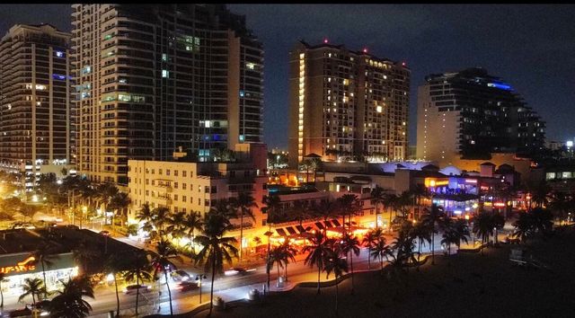 3000 Riomar Street 210, Fort Lauderdale, FL 33304