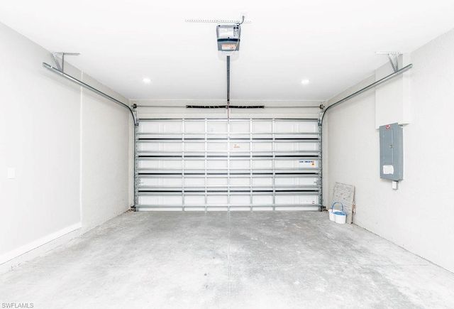 4417 22nd ST SW, Lehigh Acres, FL 33973