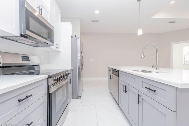 4417 22nd ST SW, Lehigh Acres, FL 33973