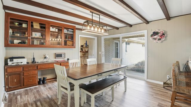 8 Hilltop Rd, Fayetteville, TN 37334