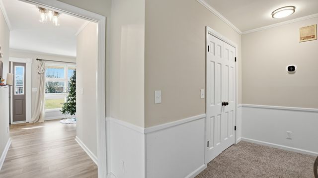 8 Hilltop Rd, Fayetteville, TN 37334