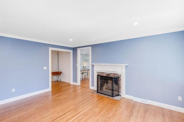 20 Hoyts Ln, Newburyport, MA 01950