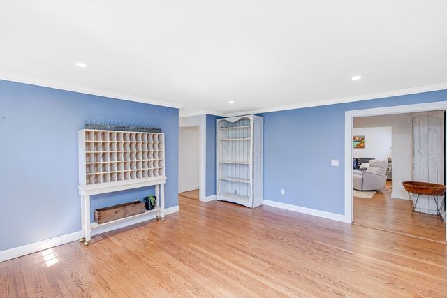 20 Hoyts Ln, Newburyport, MA 01950
