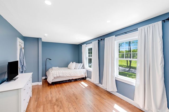 20 Hoyts Ln, Newburyport, MA 01950