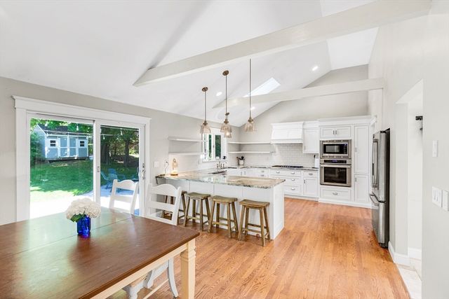 20 Hoyts Ln, Newburyport, MA 01950