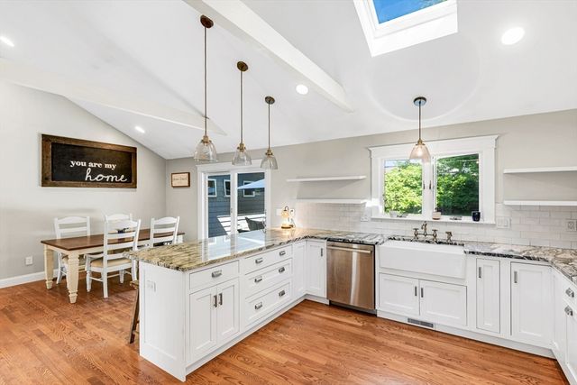 20 Hoyts Ln, Newburyport, MA 01950