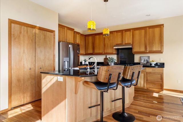 650 Skymeadow Drive, Coupeville, WA 98239