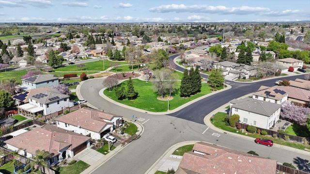 715 Downing Cir, Lincoln, CA 95648