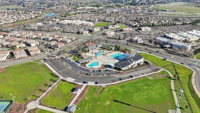 715 Downing Cir, Lincoln, CA 95648