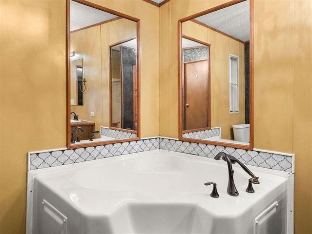 788 Joshua Ryan Street, Sulphur, LA 70665