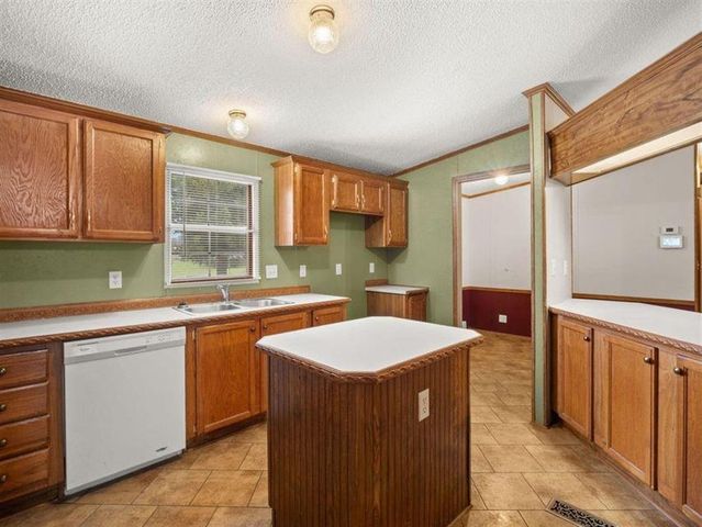 788 Joshua Ryan Street, Sulphur, LA 70665