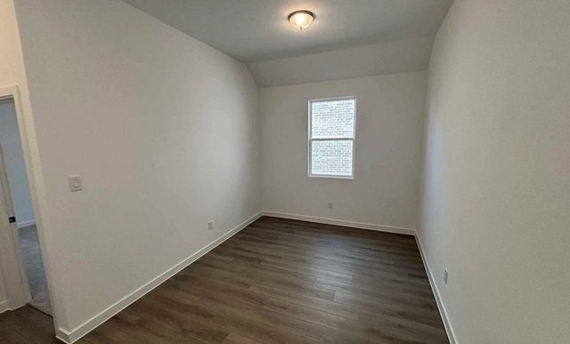 704 Tyronza Drive, Justin, TX 76247