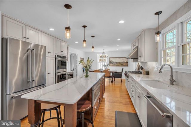 126 ASHFORD RD, Cherry Hill, NJ 08003