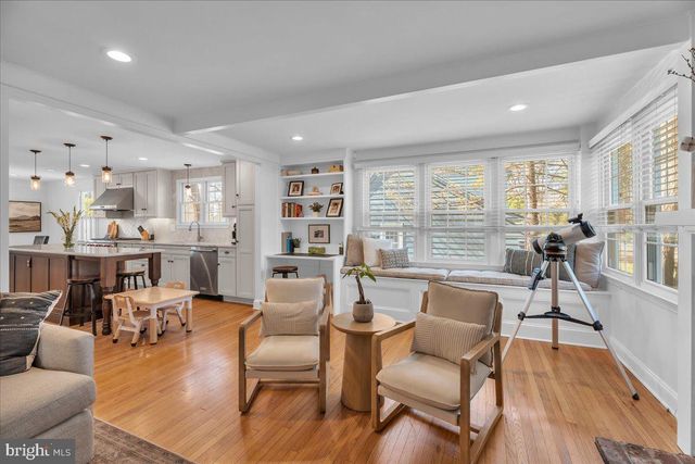 126 ASHFORD RD, Cherry Hill, NJ 08003