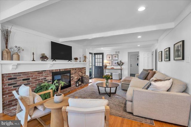 126 ASHFORD RD, Cherry Hill, NJ 08003