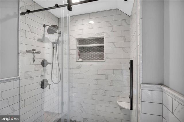 126 ASHFORD RD, Cherry Hill, NJ 08003