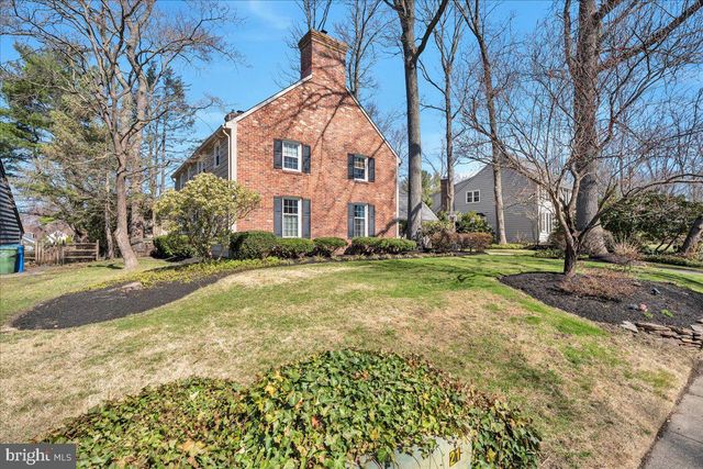 126 ASHFORD RD, Cherry Hill, NJ 08003