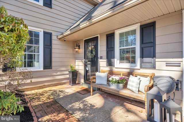 126 ASHFORD RD, Cherry Hill, NJ 08003