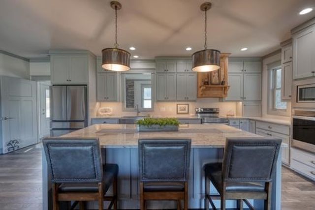 186 Rice Landing Ct., Hayesville, NC 28904