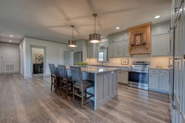 186 Rice Landing Ct., Hayesville, NC 28904