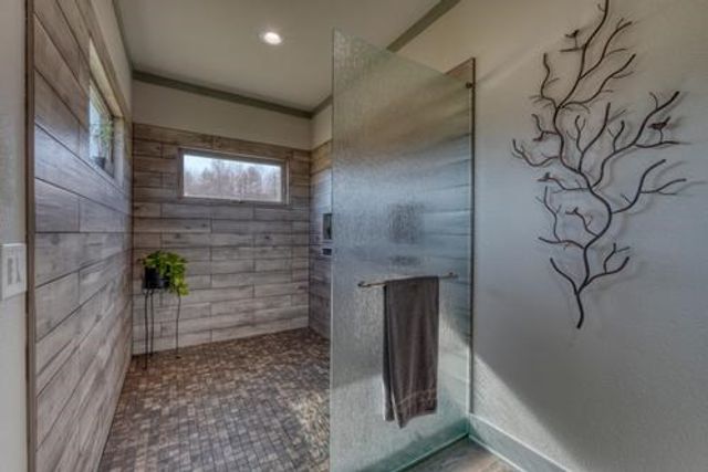 186 Rice Landing Ct., Hayesville, NC 28904