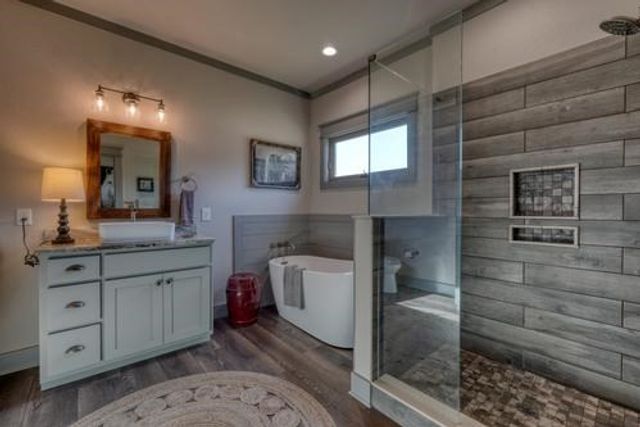 186 Rice Landing Ct., Hayesville, NC 28904