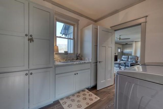 186 Rice Landing Ct., Hayesville, NC 28904