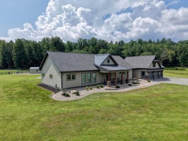 186 Rice Landing Ct., Hayesville, NC 28904