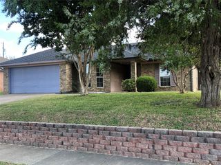 20 Connecticut Avenue, Midlothian, TX 76065