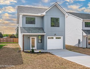 5016 Landbrook Drive, Knoxville, TN 37921