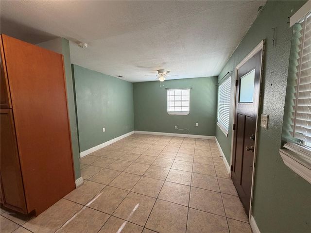 1205 AVENUE I, Haines City, FL 33844