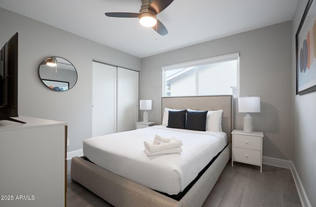 8620 E PLAZA Avenue, Scottsdale, AZ 85250