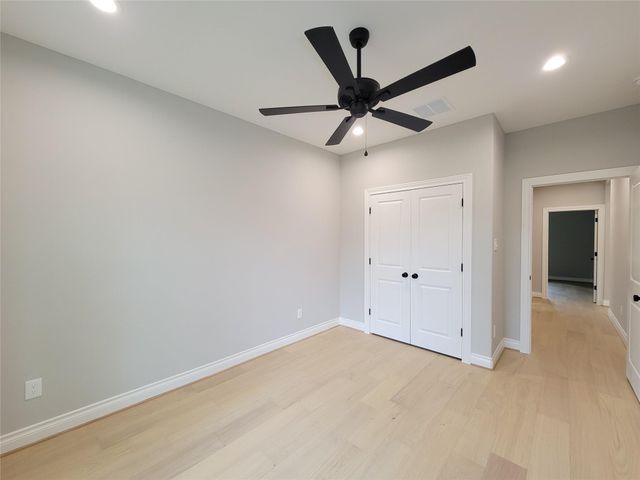 10312 Lakewood Drive, Conroe, TX 77385