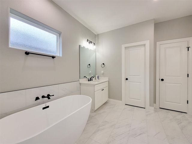 10312 Lakewood Drive, Conroe, TX 77385