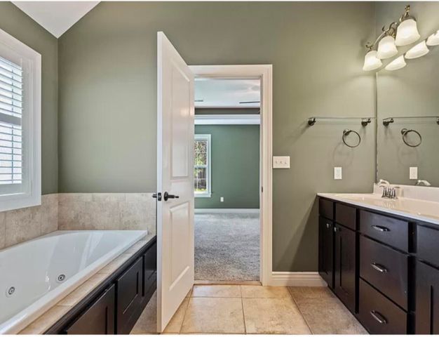 120 REEDSPORT, Columbia, MO 65203