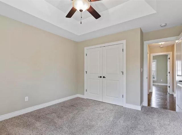 120 REEDSPORT, Columbia, MO 65203