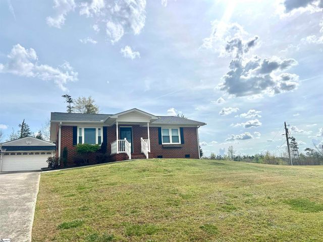 111 King James Road, Seneca, SC 29678