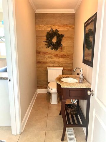 111 King James Road, Seneca, SC 29678