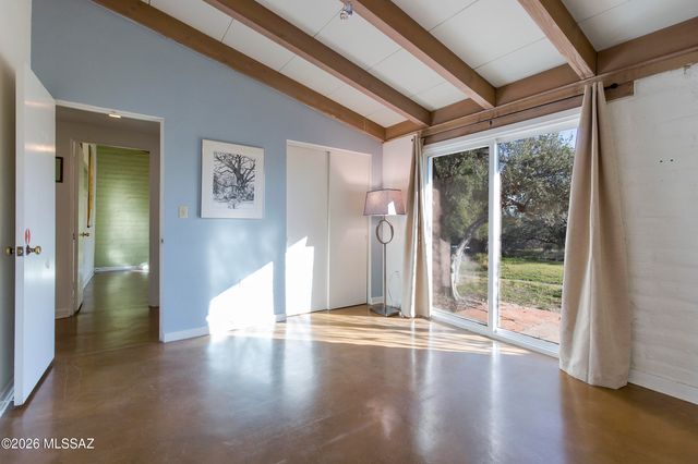 4130 E River Road, Tucson, AZ 85718