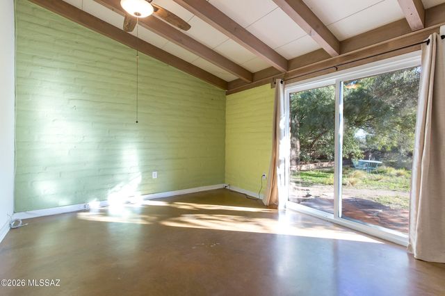 4130 E River Road, Tucson, AZ 85718